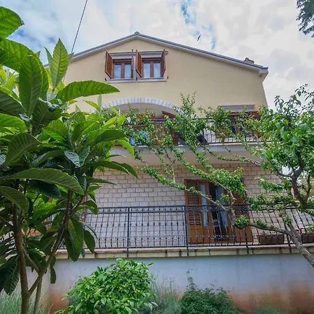 In 36544 * Mali Lošinj